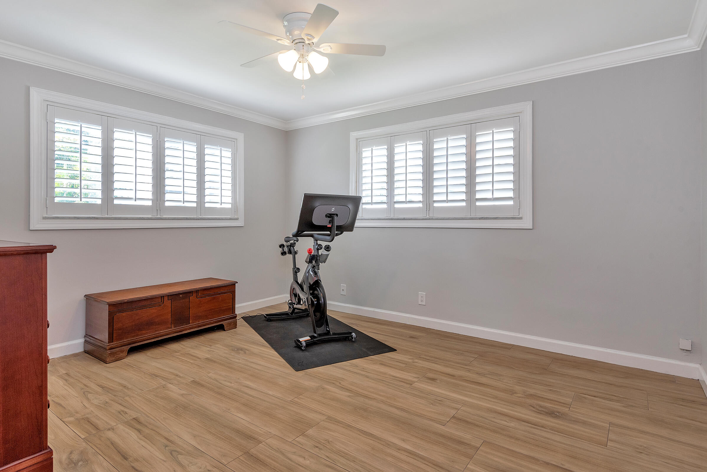 3161 Northeast 28th Avenue Lighthouse Point, FL 33064 - Photo 21 of 27 3161 - 035