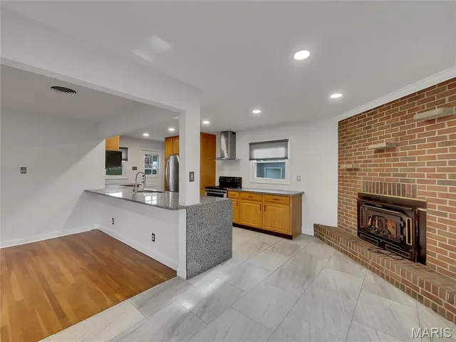 $330,000 | 1117 Tompkins Street, St. Charles, MO 63301