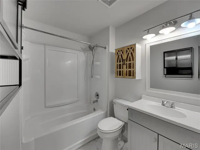 $330,000 | 1117 Tompkins Street, St. Charles, MO 63301