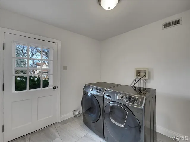 $330,000 | 1117 Tompkins Street, St. Charles, MO 63301