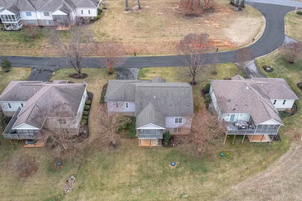 $464,900 | 1052 8th Fairway Lane, Huddleston, VA 24104