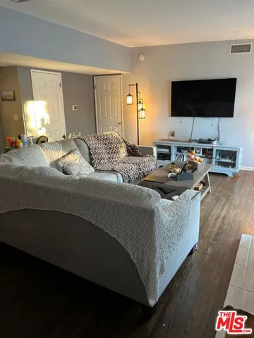 $1,195,000 | 11447 Gothic Avenue, Granada Hills, CA 91344