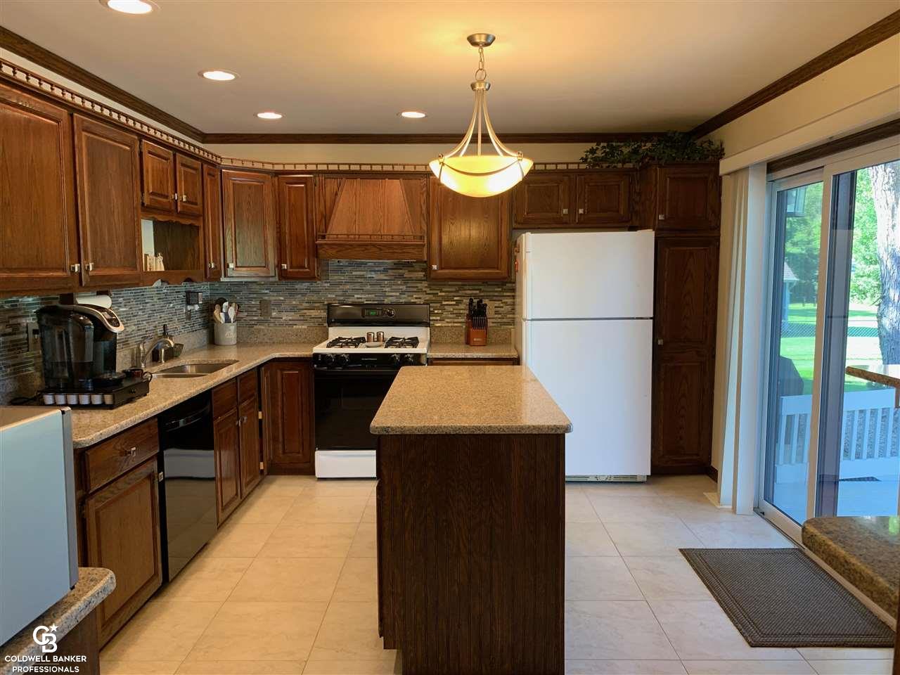 2202 South Range Road St. Clair, MI 48079 - Photo 43 of 88 31392951-42.JPG