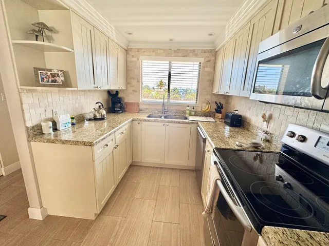 $8,000 | 420 Celestial Way, Unit 403, Juno Beach, FL 33408