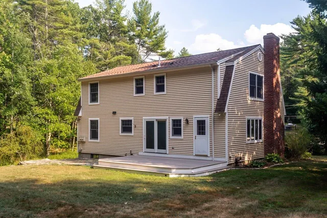 $646,000 | 3 Ambler Way, Durham, NH 03824