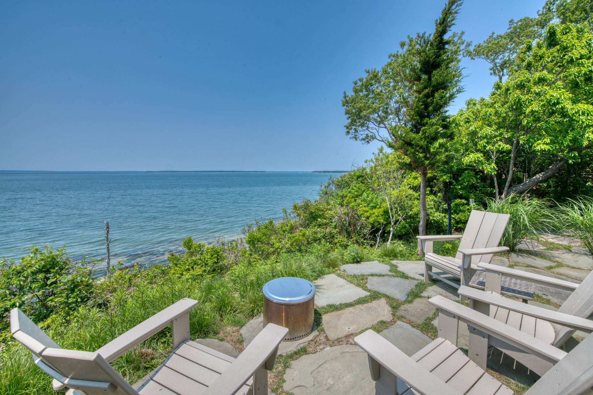 a view of outdoor space yard and patio
