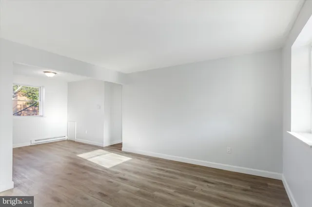 $1,995 | 329 Buttonwood Street, Unit C, Norristown, PA 19401