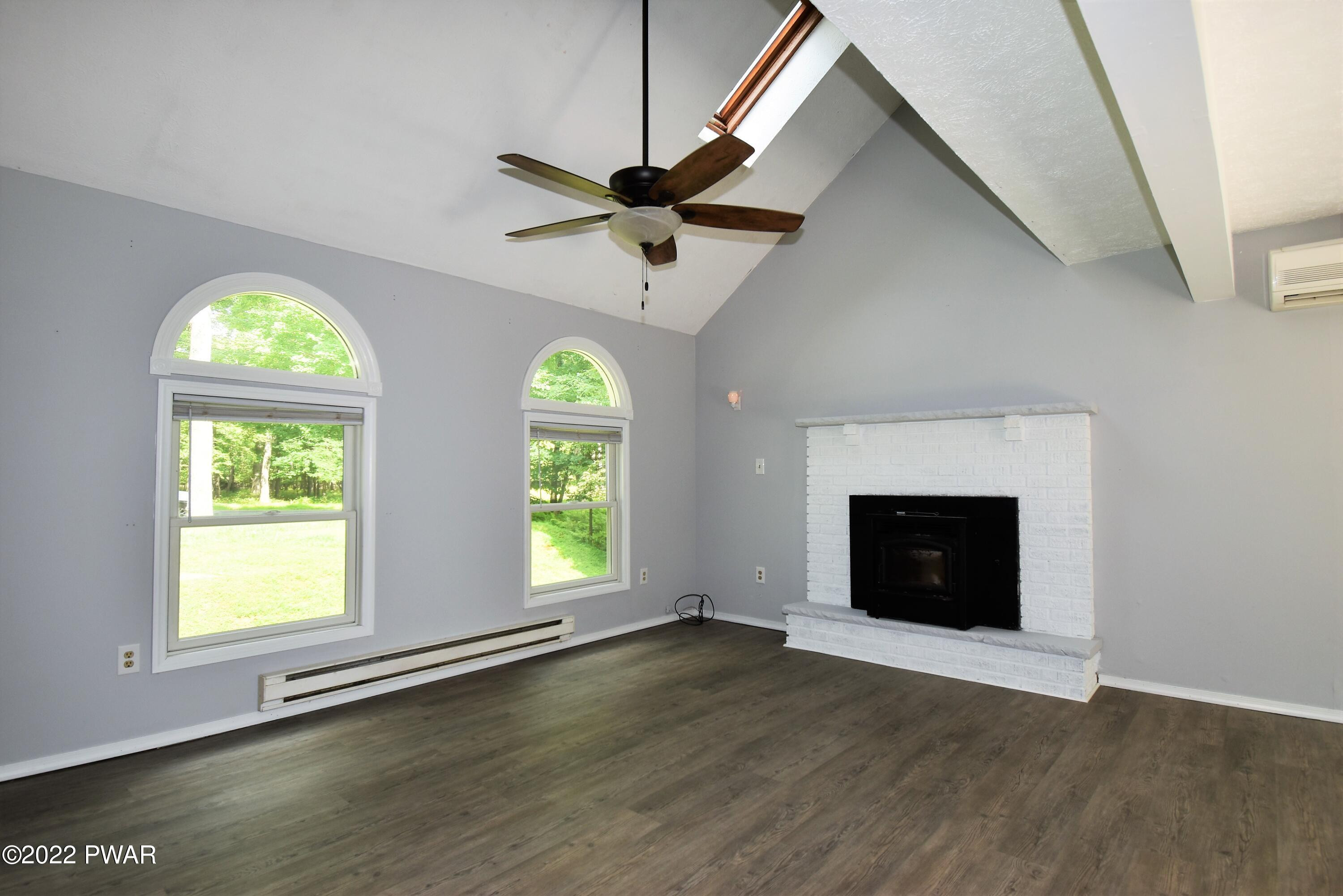 205 Traverse Road Dingmans Ferry, PA 18328 - Photo 6 of 30