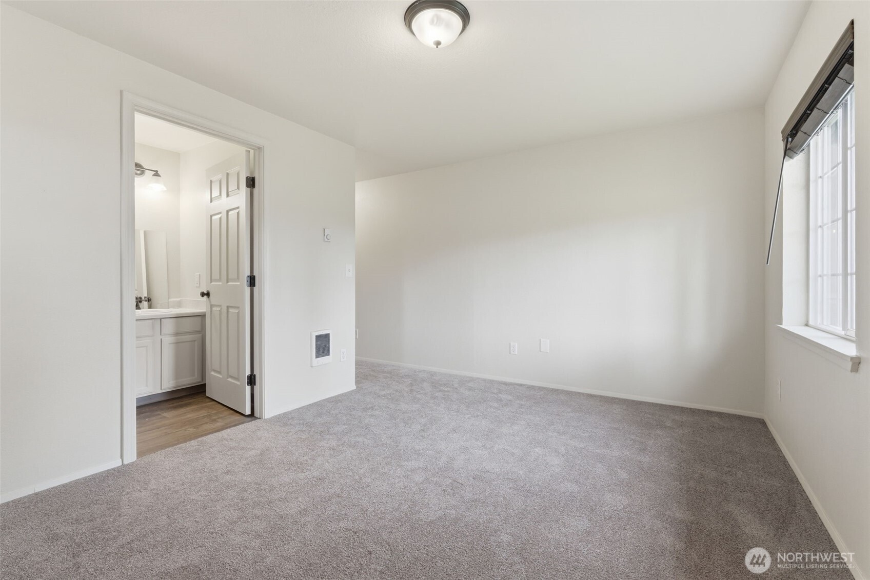 326 Cedar Court Winlock, WA 98596 - Photo 20 of 37
