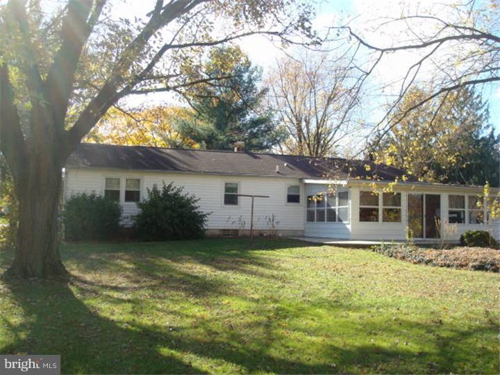 47 Elroy Road Souderton, PA 18964 - Photo 4 of 9 Gallery Image 4
