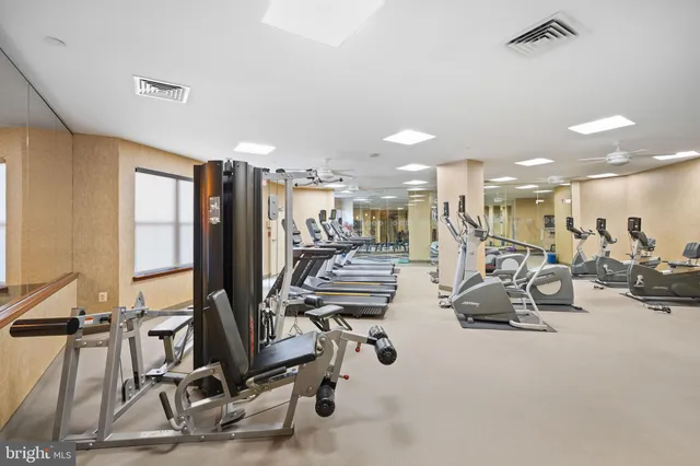 $500,000 | 11800 Sunset Hills Road, Unit 611, Reston, VA 20190