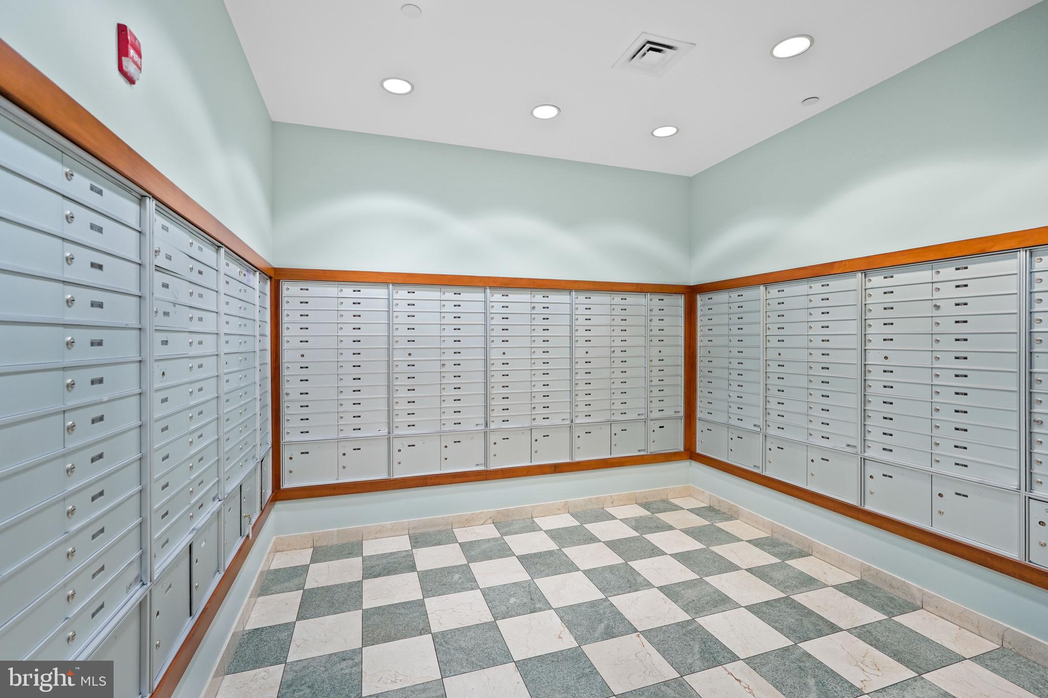 11800 Sunset Hills Road, Unit 611 Reston, VA 20190 - Photo 8 of 40 a view of an empty room