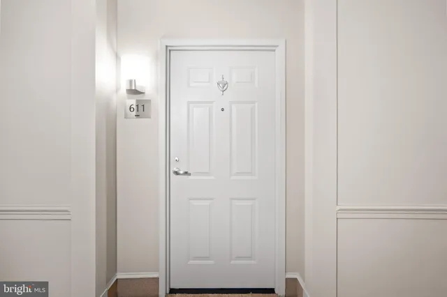 $500,000 | 11800 Sunset Hills Road, Unit 611, Reston, VA 20190