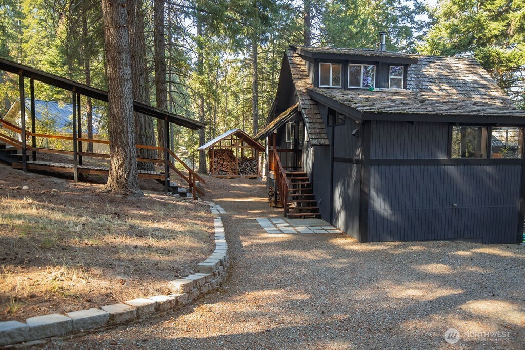 891 Rodeo Road Cle Elum, WA 98922 - Photo 1 of 38