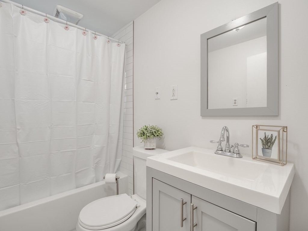 6 Parkview Road Everett, MA 02149 - Photo 15 of 42