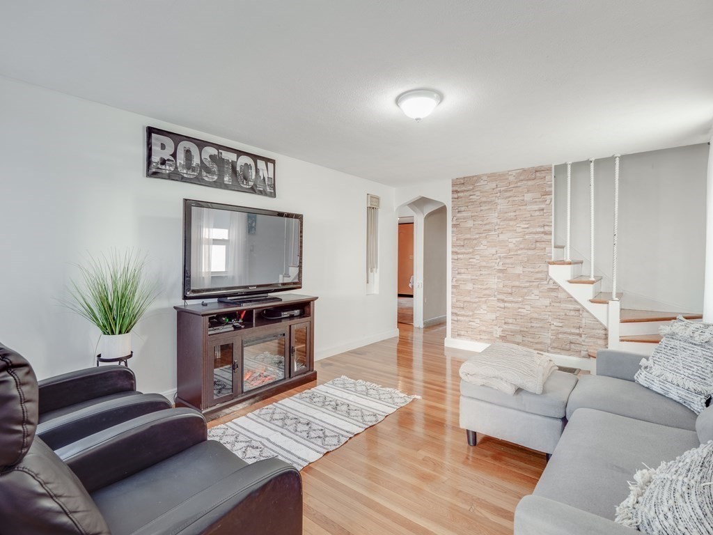 6 Parkview Road Everett, MA 02149 - Photo 2 of 42