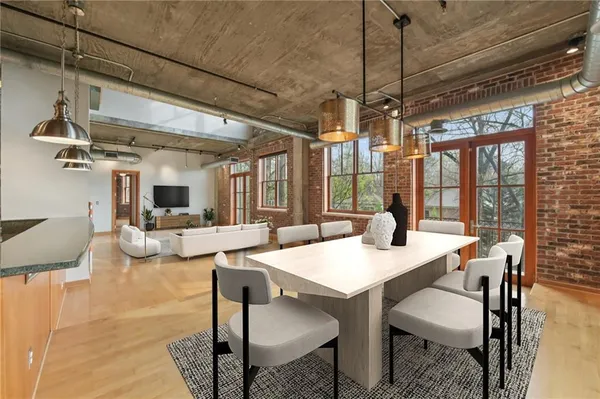 $999,000 | 3235 Roswell Road Northeast, Unit 506, Atlanta, GA 30305