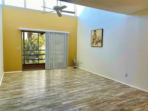$220,000 | 729 Capri Isles Boulevard, Unit 216, Venice, FL 34292