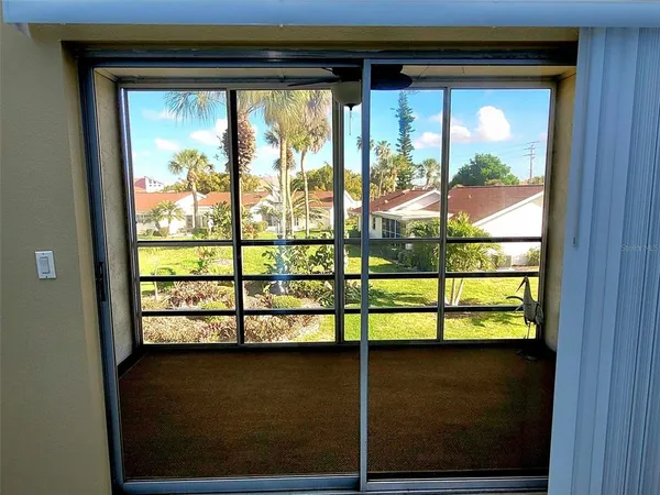 $220,000 | 729 Capri Isles Boulevard, Unit 216, Venice, FL 34292