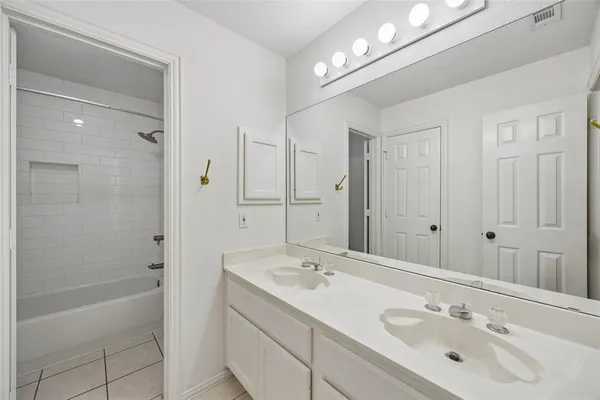 $775,000 | 408 Pecan Hollow Drive, Coppell, TX 75019