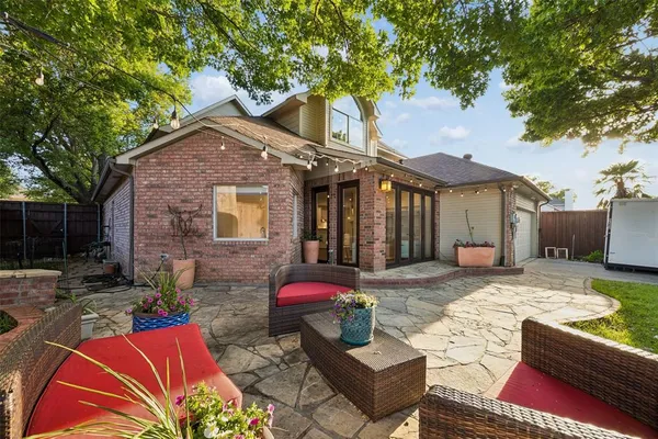 $775,000 | 408 Pecan Hollow Drive, Coppell, TX 75019