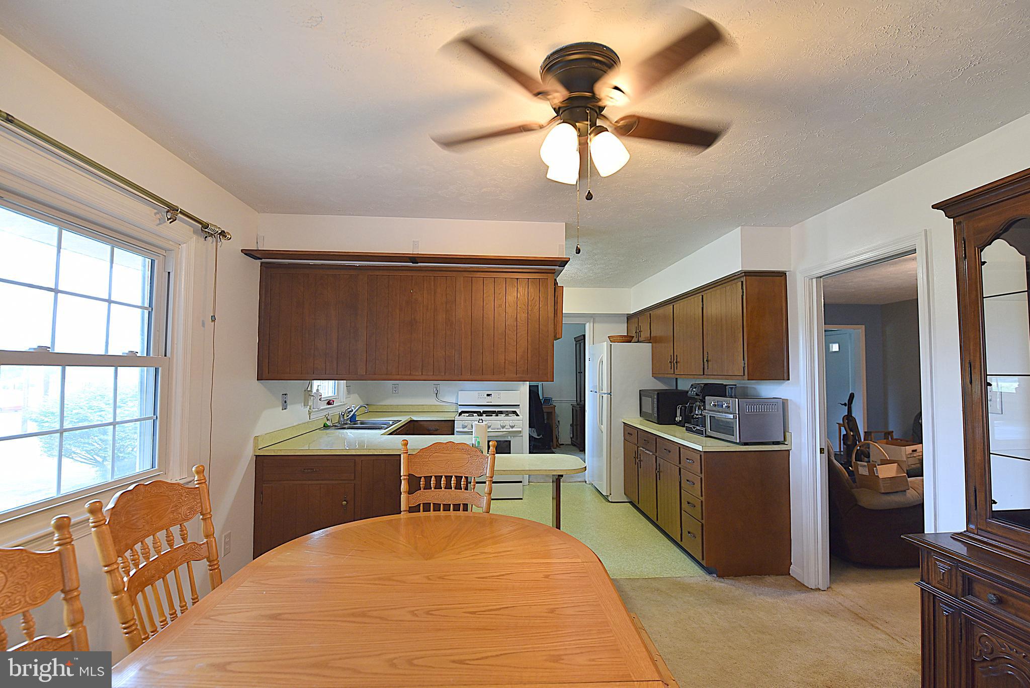 243 Grove Farm Road Front Royal, VA 22630 - Photo 22 of 70 Open Kitchen
