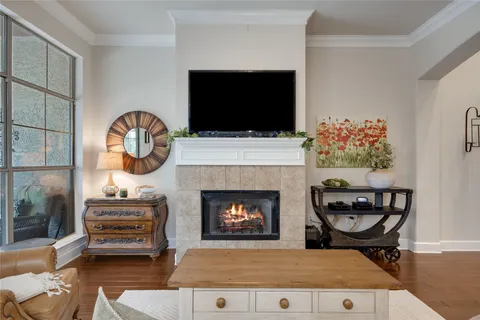 $650,000 | 7800 Southwest Parkway, Unit 412, Austin, TX 78735