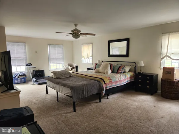 $4,000 | 5 Harlech Drive, Wilmington, DE 19807