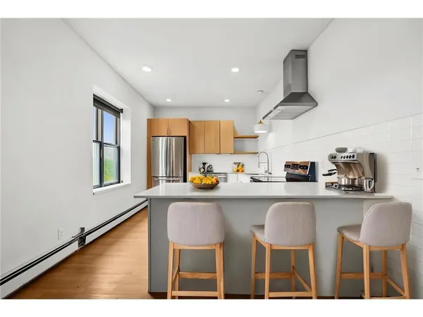 $1,745 | 2109 Blaisdell Avenue, Unit 304, Minneapolis, MN 55404