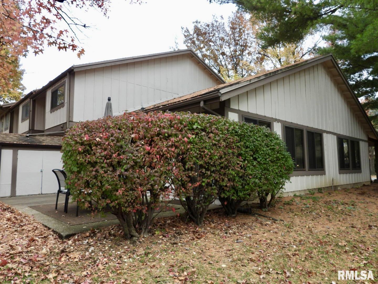 17 Juniper Lane Springfield, IL 62704 - Photo 2 of 29