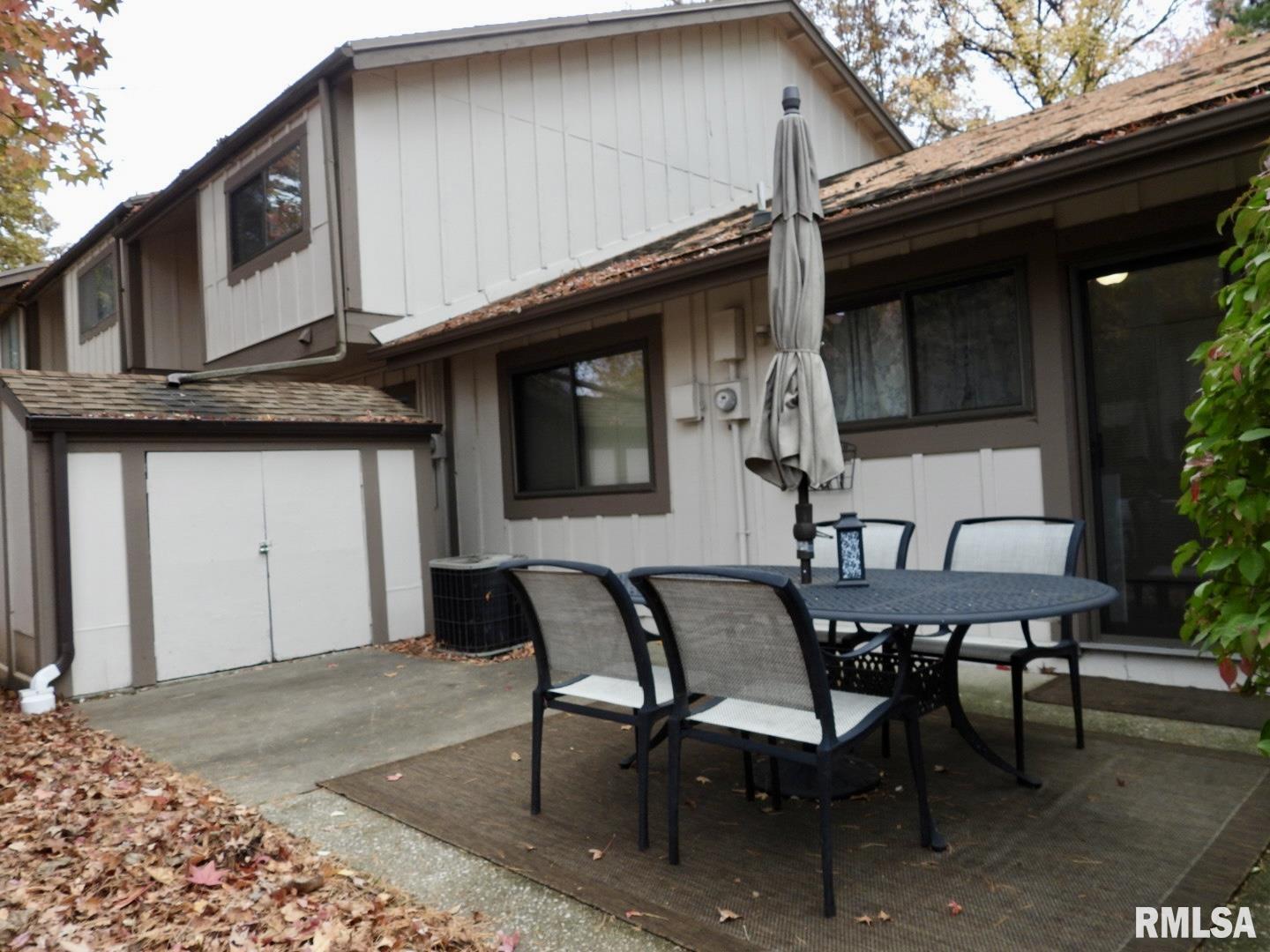 17 Juniper Lane Springfield, IL 62704 - Photo 4 of 29