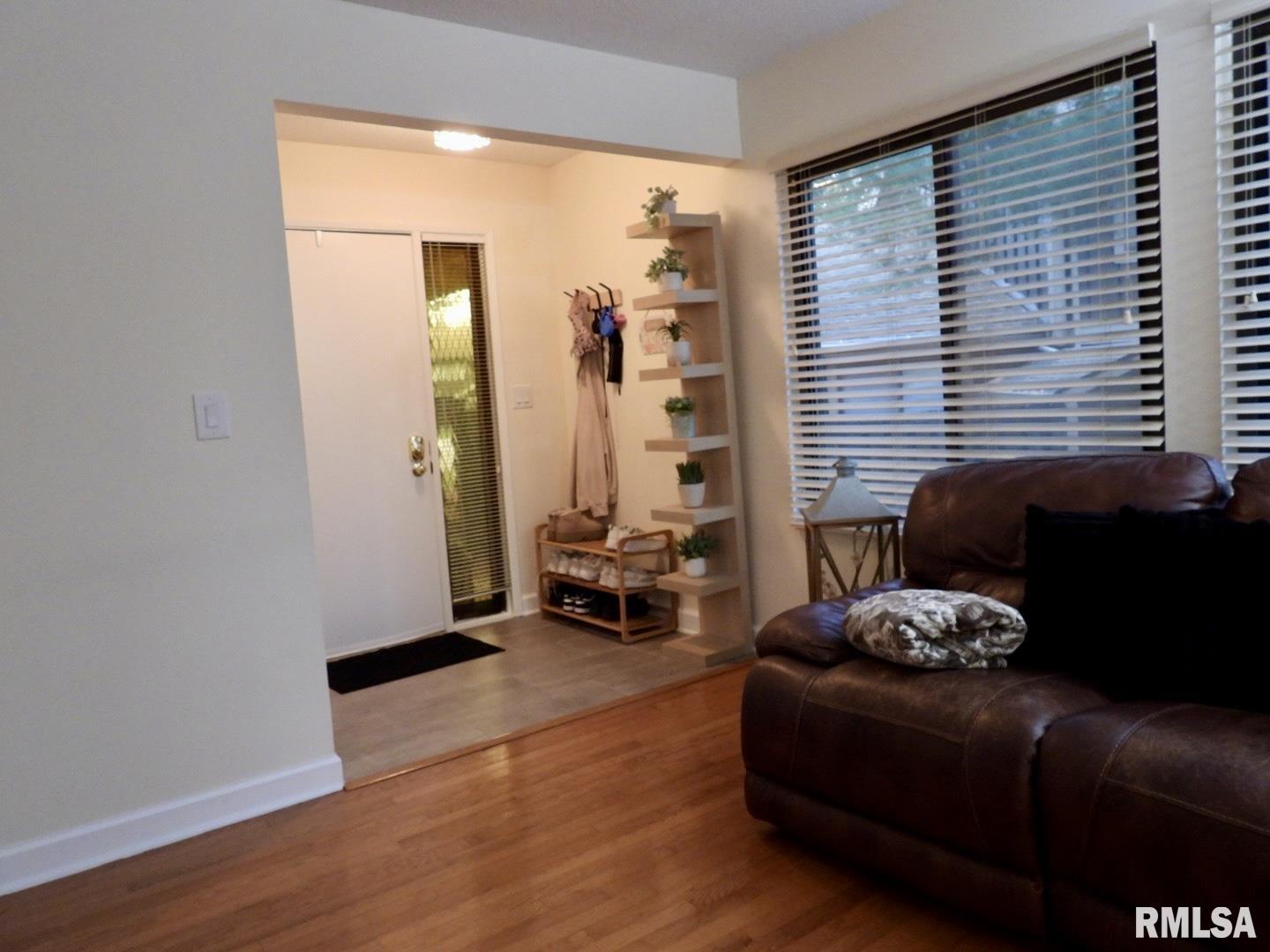 17 Juniper Lane Springfield, IL 62704 - Photo 6 of 29