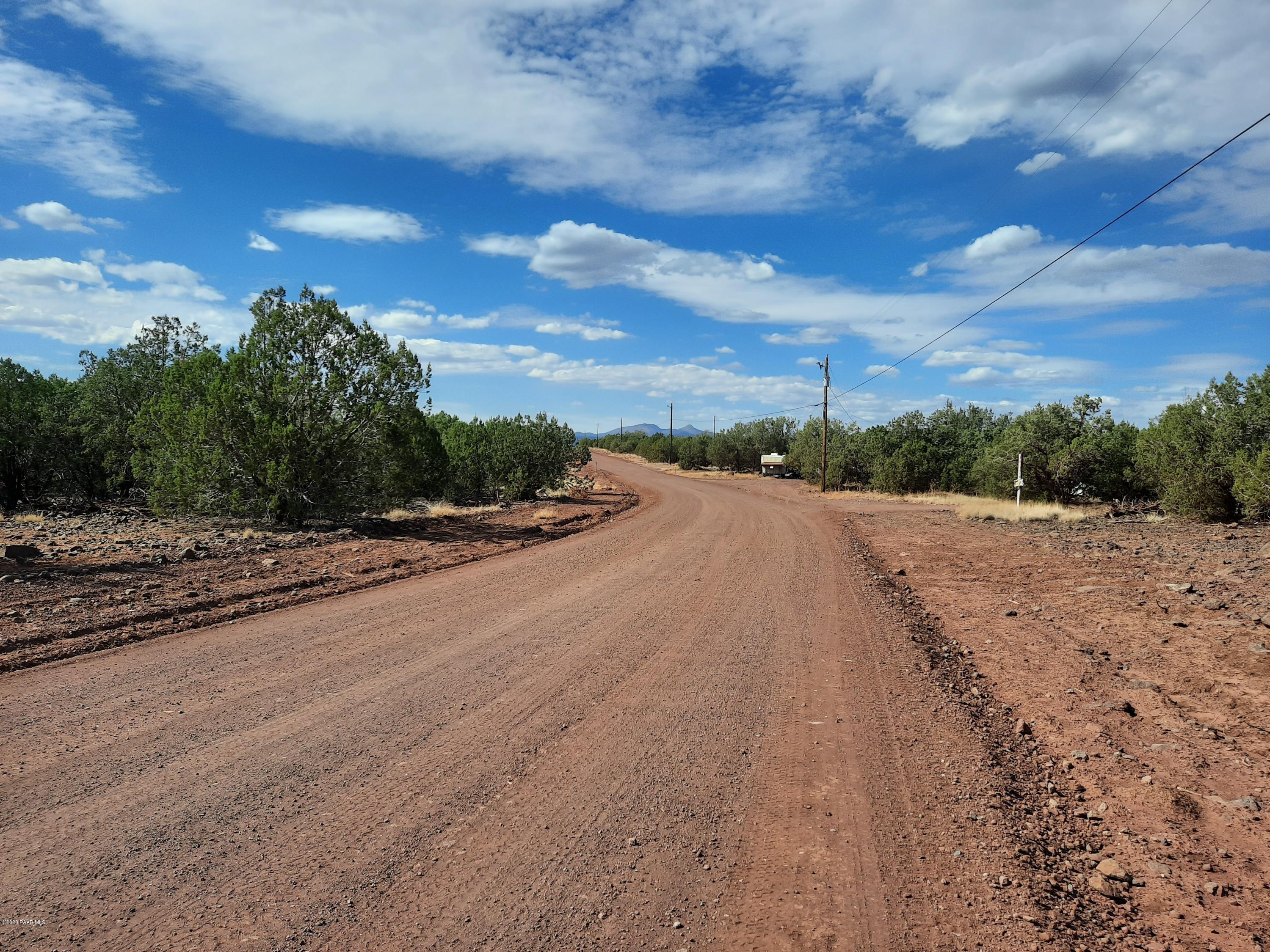 3093 Cumberland Road Williams, AZ 86046 - Photo 3 of 13 20201009_135311