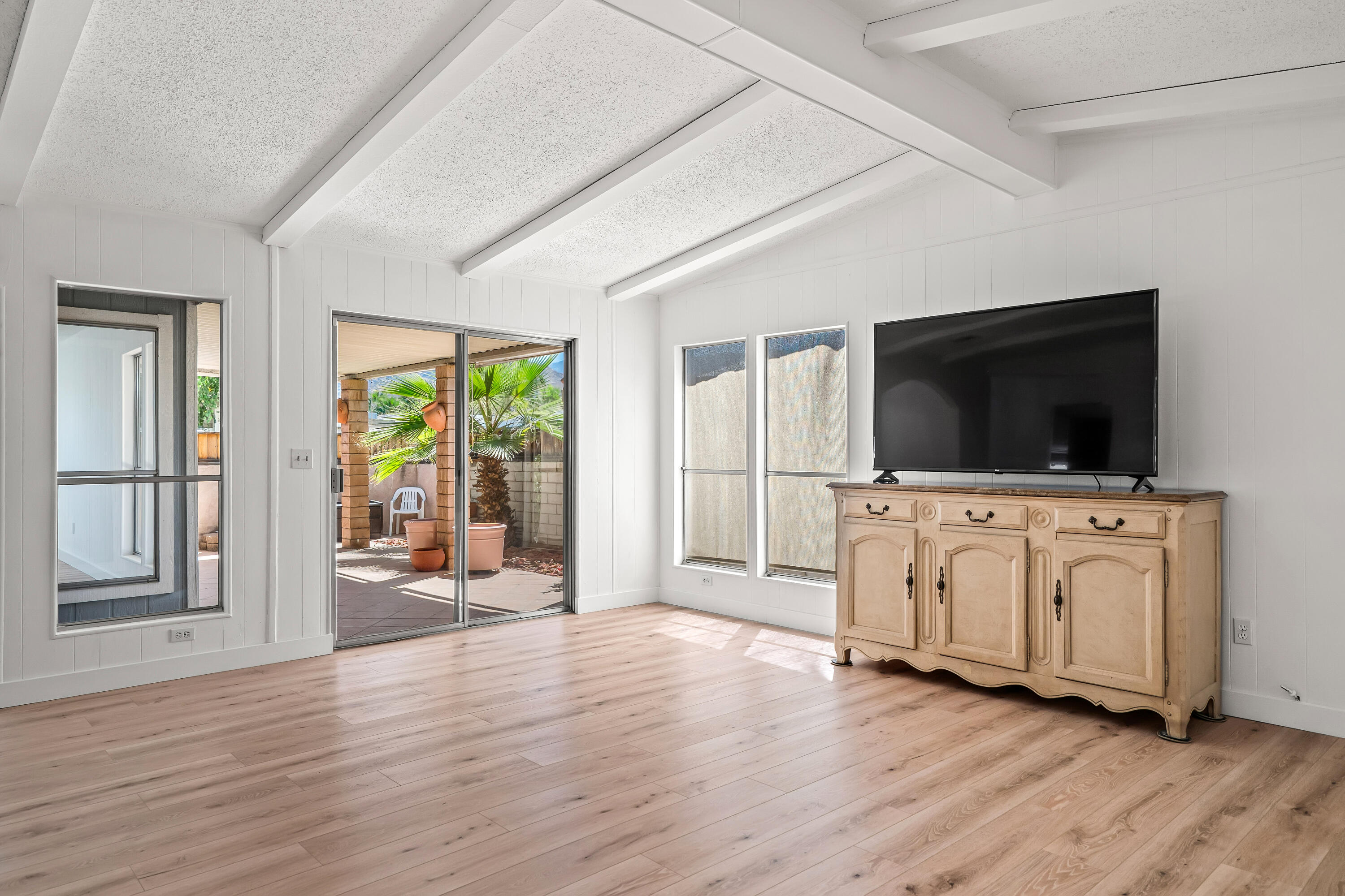 44 International Boulevard Rancho Mirage, CA 92270 - Photo 12 of 42 IMG-12