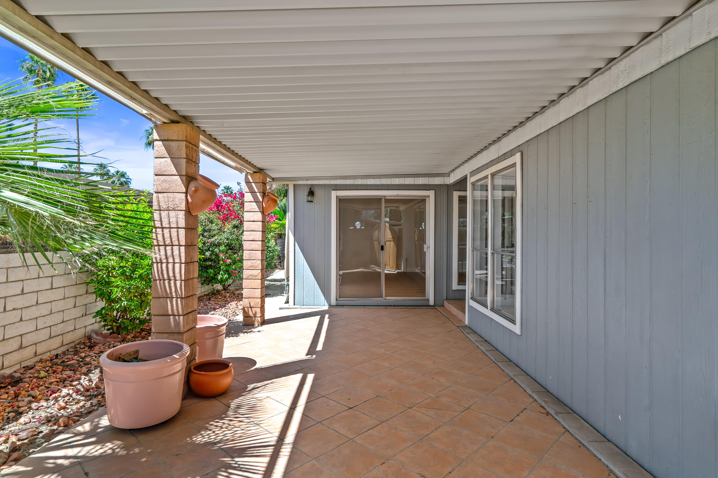 44 International Boulevard Rancho Mirage, CA 92270 - Photo 4 of 42 IMG-3