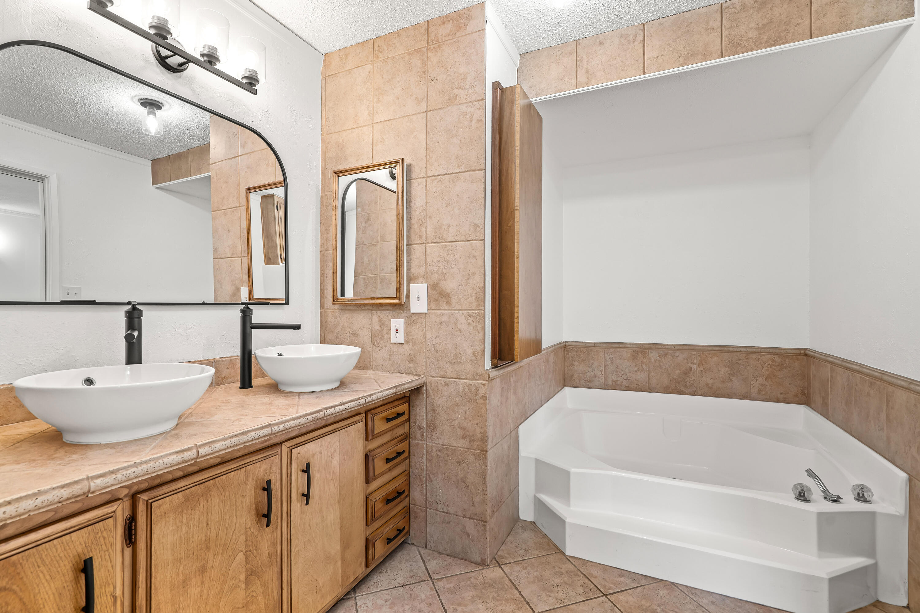 44 International Boulevard Rancho Mirage, CA 92270 - Photo 41 of 42 IMG-41