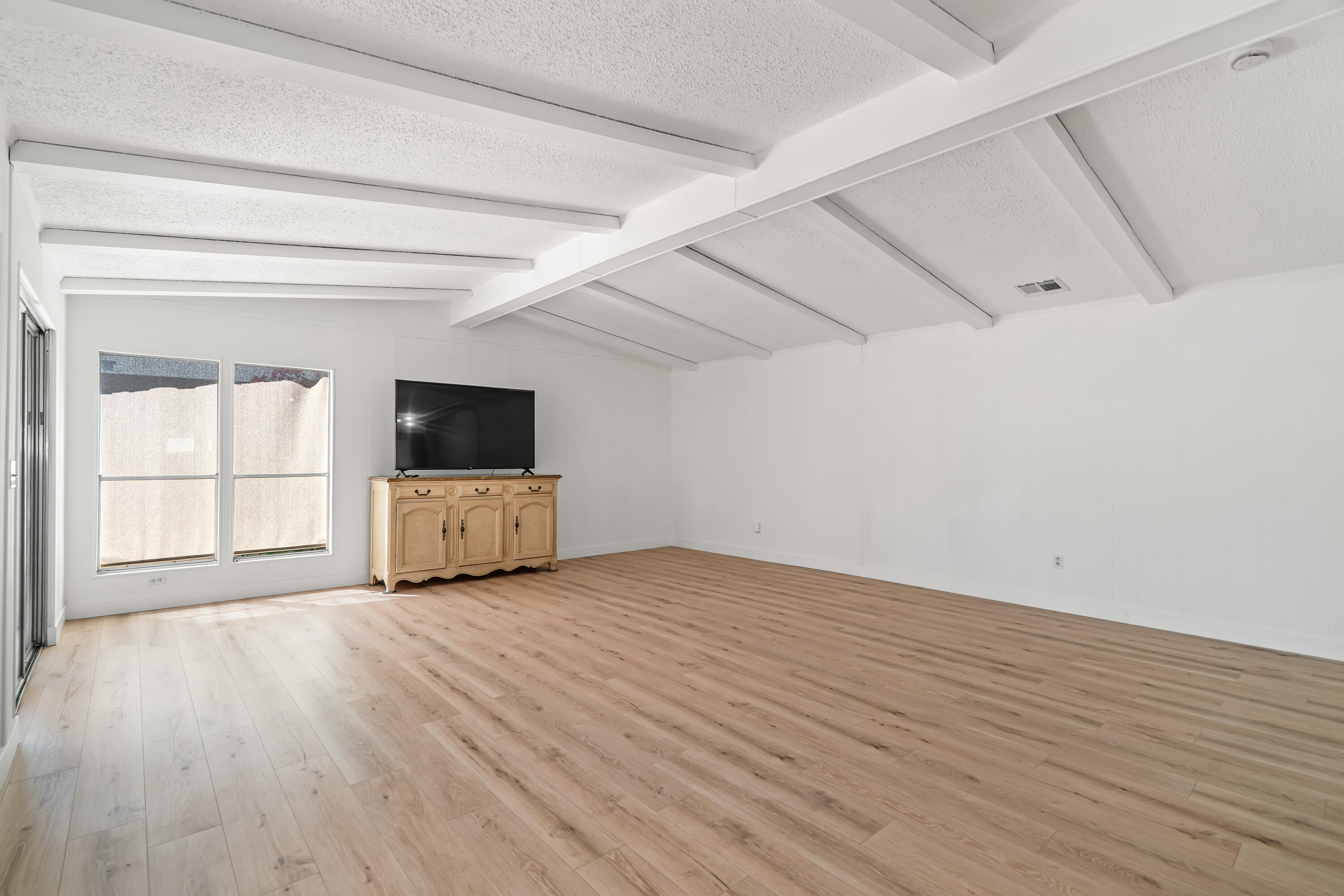 44 International Boulevard Rancho Mirage, CA 92270 - Photo 10 of 42 IMG-9