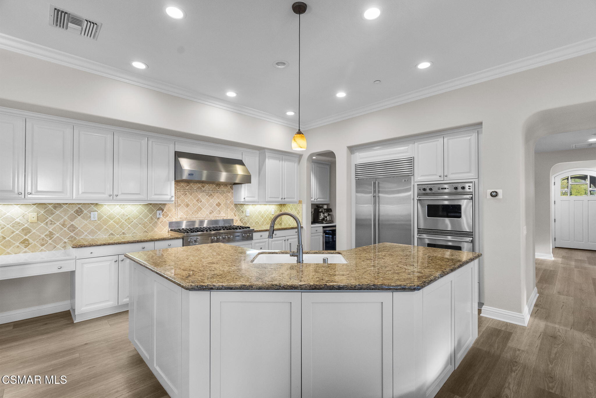 5719 Cherokee Circle Simi Valley, CA 93063 - Photo 18 of 96 25-web-or-mls-DSC00823