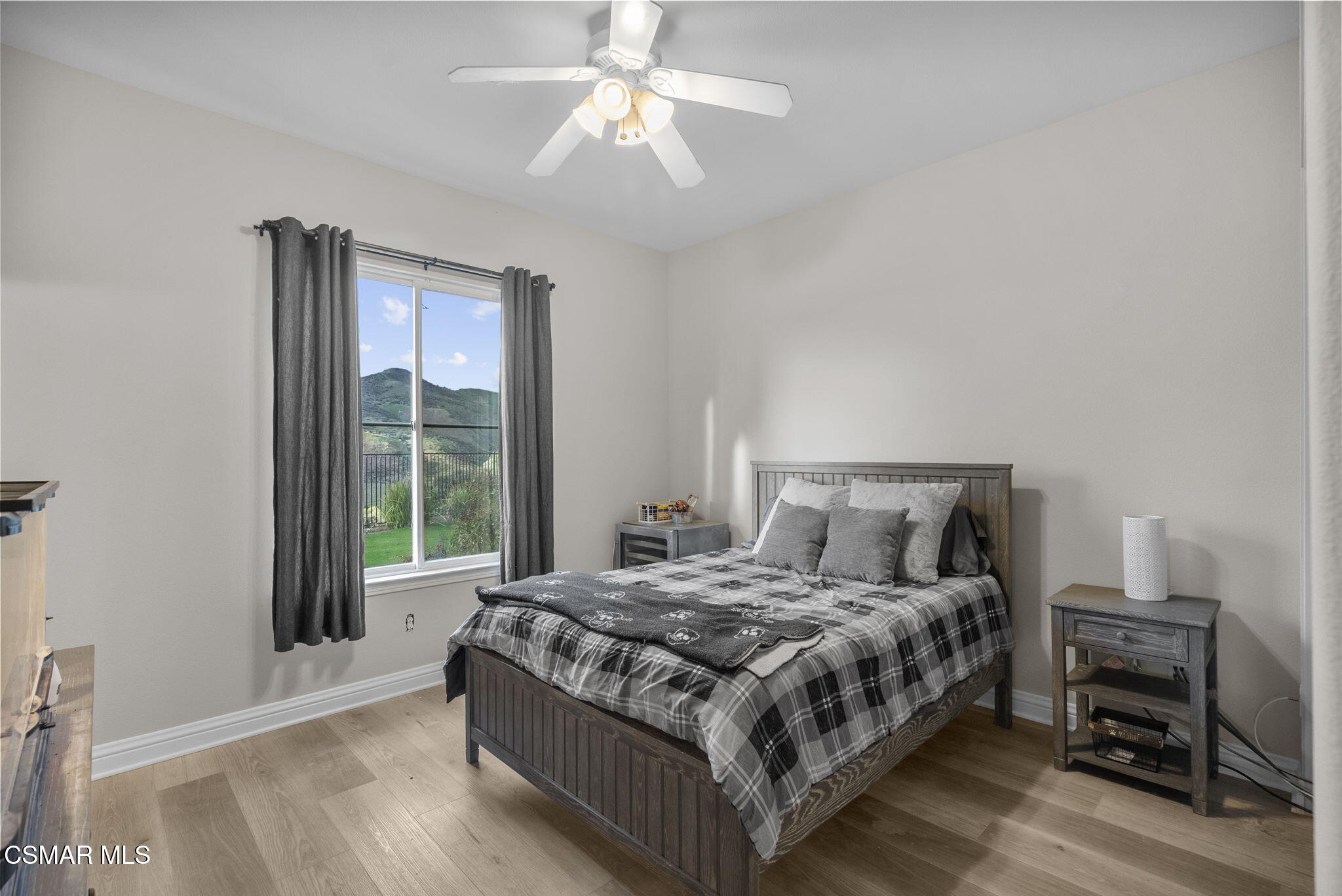 5719 Cherokee Circle Simi Valley, CA 93063 - Photo 29 of 96 38-web-or-mls-DSC00880