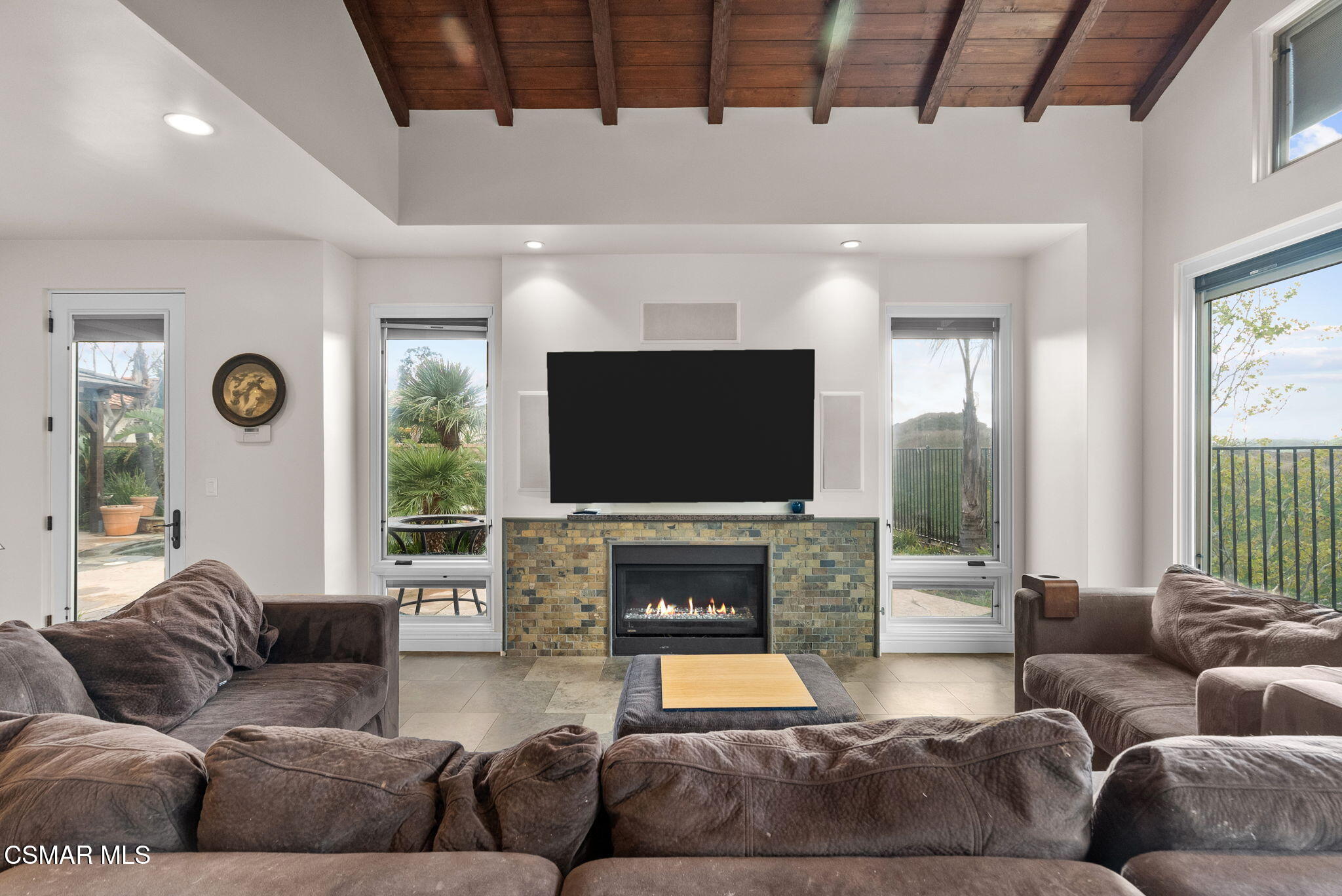 5719 Cherokee Circle Simi Valley, CA 93063 - Photo 33 of 96 33-web-or-mls-DSC00855