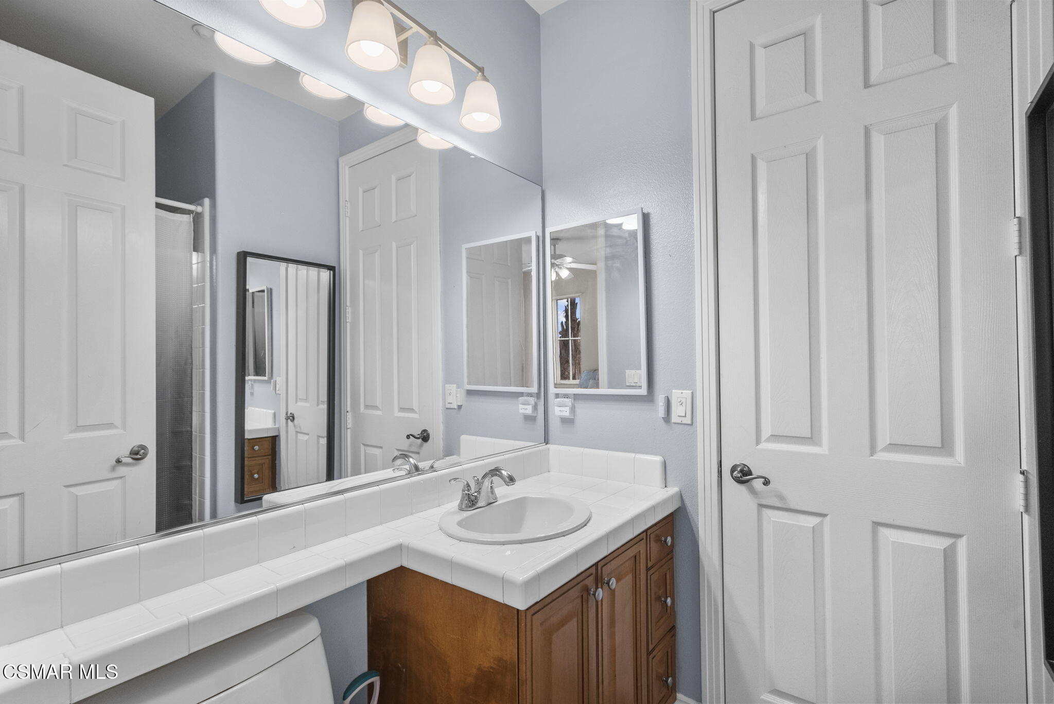 5719 Cherokee Circle Simi Valley, CA 93063 - Photo 59 of 96 47-web-or-mls-DSC00915