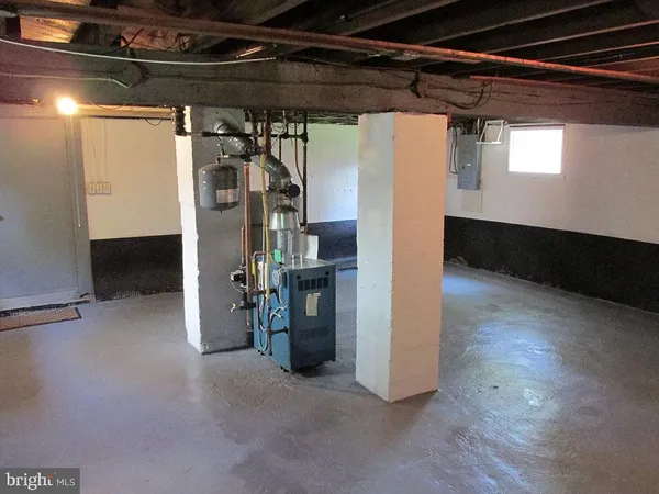 $2,100 | 5635 Oregon Avenue, Halethorpe, MD 21227