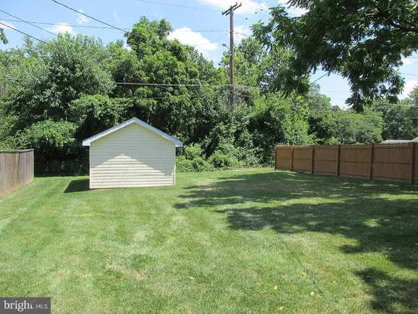 $2,100 | 5635 Oregon Avenue, Halethorpe, MD 21227
