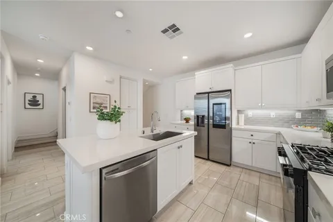 $749,000 | 3040 Cove Street, Rancho Mission Viejo, CA 92694
