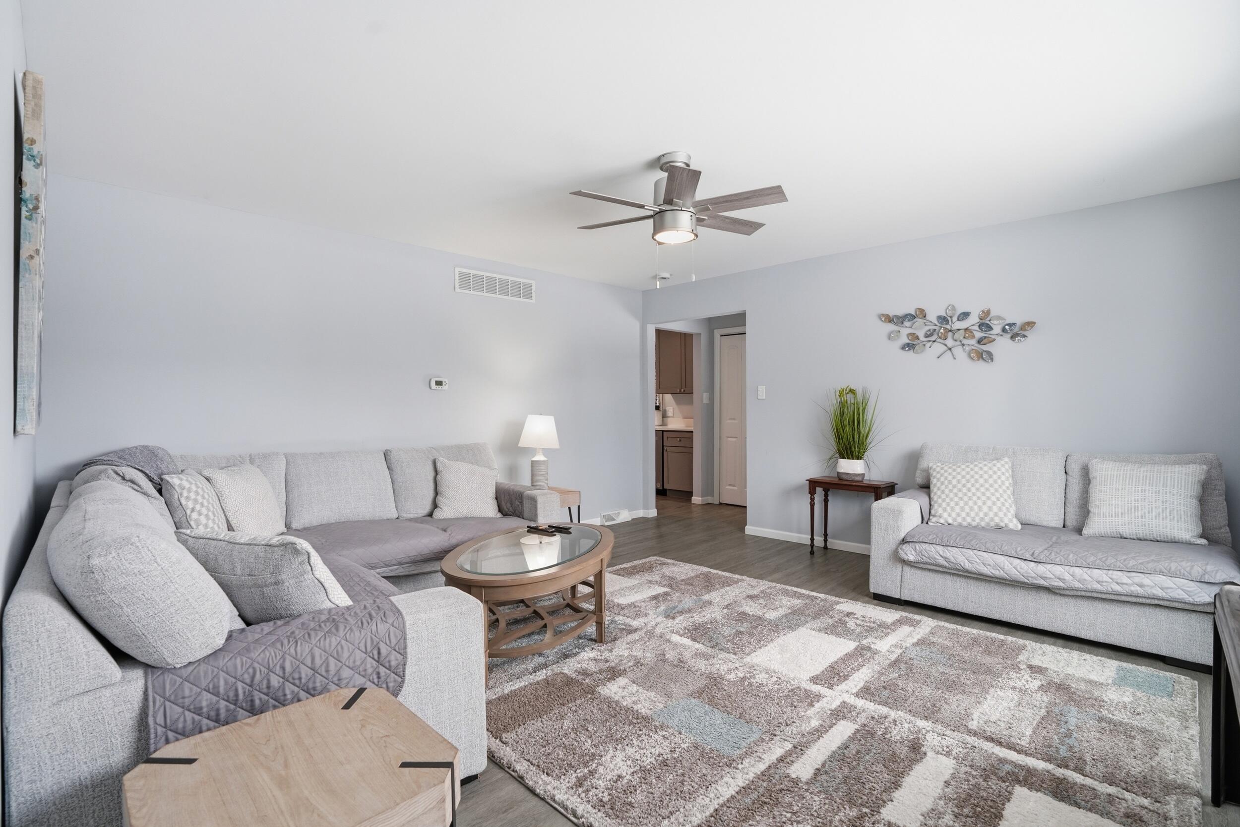 405 North Griffith Boulevard Griffith, IN 46319 - Photo 4 of 20 2500x1668