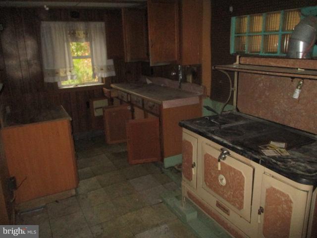 4227 Grave Run Road Manchester, MD 21102 - Photo 3 of 13
