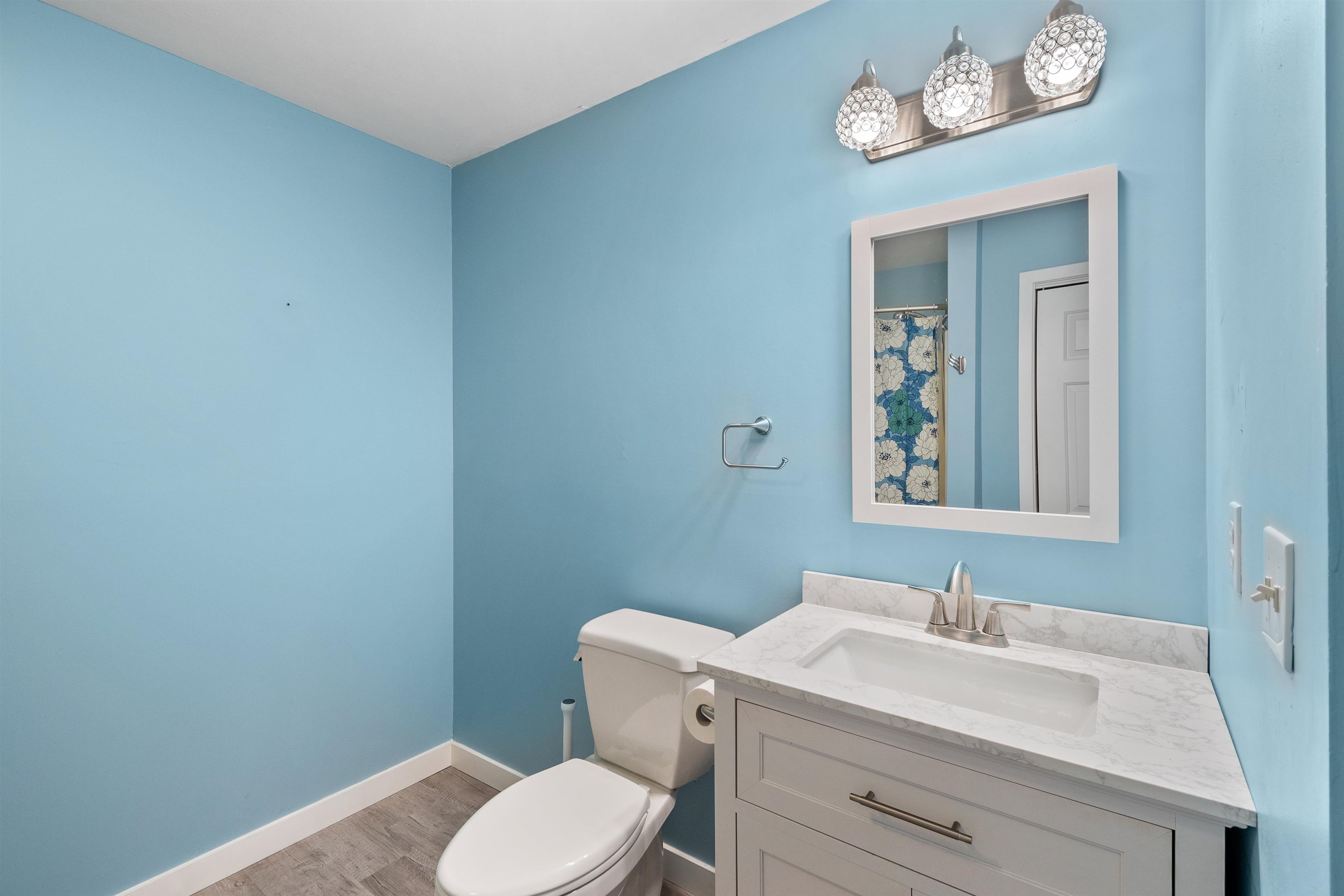 16 Thornhill Road Stratham, NH 03885 - Photo 14 of 39