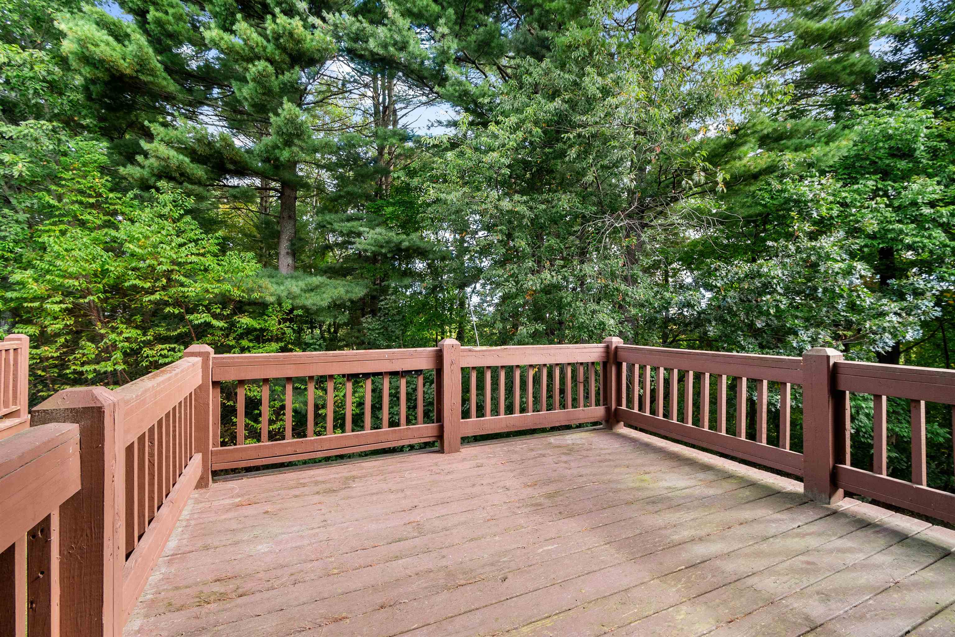 16 Thornhill Road Stratham, NH 03885 - Photo 5 of 39