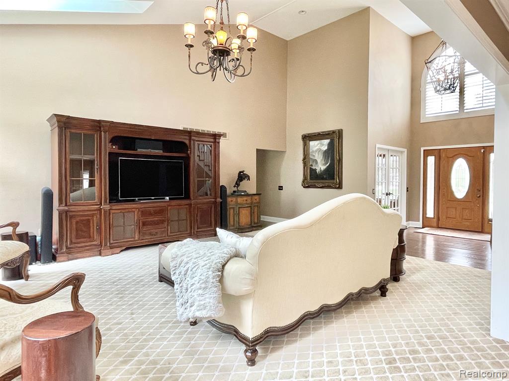 883 Snowmass Drive Rochester Hills, MI 48309 - Photo 9 of 44