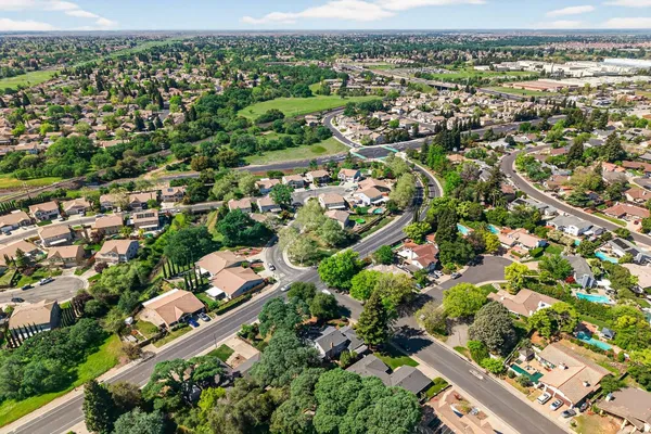 $749,000 | 200 Firestone Drive, Roseville, CA 95678